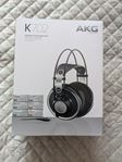 Studiohörlurar AKG K702