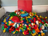 Duplo.