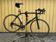 TREK Madone 2.5 C H2 60cm - landsvägsracer