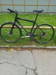 Trek 7.3 FX Hybrid Racer bra skick 