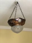 Retro taklampa!  Som fångar gästernas blickar och ger vär