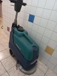 Städmaskin för trall och golv