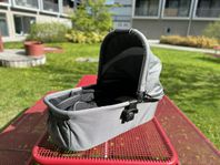 Britax Liggdel, Myggnät & Förvaringspåse – Välvårdad!