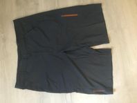 Houdini shorts Large