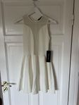Ny fin klänning "For Love & Lemons