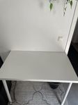 Skrivbord