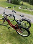 jag säljer  2 st Flickcyklar