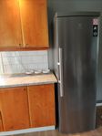 Electrolux frys skäp selges 