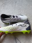 Adidas fotbollsskor 38 2/3