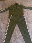 Adidas tracksuit stl L
