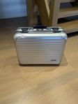 Rimowa kabinväska 36x45x20