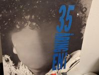 LP Magnus Uggla – 35-åringen!
