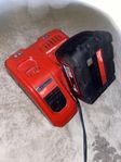 milwaukee laddare + 5.0ah batteri sparsamt använt 