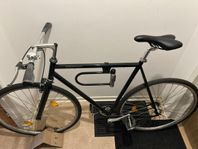 Kronan Rask H1 Singlespeed - Svart