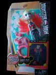 Lagoona Blue Ghoul to Mermaid Transforming Ghouls