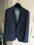 Moss bros 3 piece suit