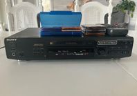 Sony Minidisc med fjärrkontroll och 10 minidiskar
