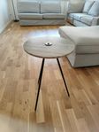 Sidobord/pall av Marmor