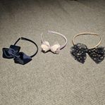 Diadem, 3 st, barn, 30 kr för alla.