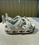 Crocs Sandaler Badskor St. 25-26
