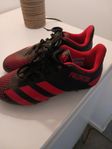 Fotbollskor Adidas Predator