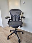 Herman Miller Aeron Remastered PostureFit SL - Storlek B