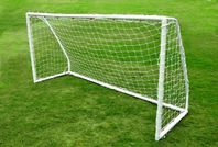 2 st fotbollsmål 