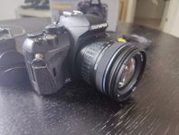 Olympus E-450 Camera with ZUIKO DIGITAL ED