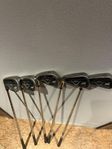 Golfklubbor (Vänster)
