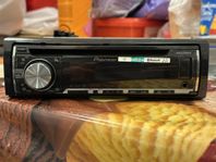 Pioneer DEH-X5600BT Bilstereo med CD, Bluetooth, USB och AUX