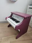 piano Hape barn