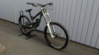 YT Industries Tues 2.0 Comp Edition -2014 strl M