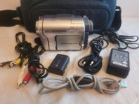 Digital8 videokamera DCR-TRV255E i fint skick