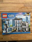 Lego city polisstation , lastbil , m.m , byte