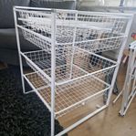 4 Backstativ till Garderob Men endast 4 trådbackar