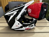 Downhill hjälm 100% Aircraft Carbon