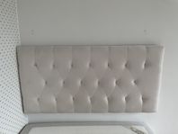 Beige sänggavel passar 90- säng