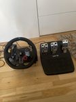 Logitech g29 ratt och pedaler 