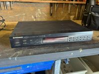 Pioneer F-203RDS FM/AM digital synthesizer stereo tuner.