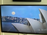 32" LCD TV Sharp