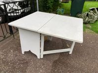 Kombinerad Byrå/Slagbord