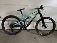 Specialized enduro kolfiber 