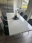 Ratliff Förlängningsbar Matgrupp 180 cm med 6 Nibe Stol