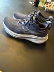 asics gel nimbus 26