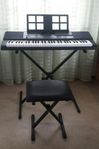 Digitalpiano Casio CT-X700 med tillbehör