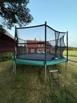 Studsmatta från Berg