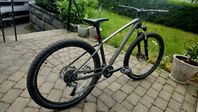 Specialized Pitch 27.5" M
