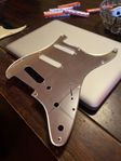 fender stratocaster plektrumskydd