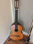 Gitarr Admira