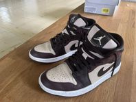Skor Air Jordan 1 strl 38,5